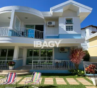 Casa com 2 Quartos para alugar, 105m² no Canasvieiras, Florianópolis