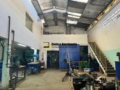 Galpão/Depósito/Armazém à venda, 385m² no Vila do Encontro, São Paulo