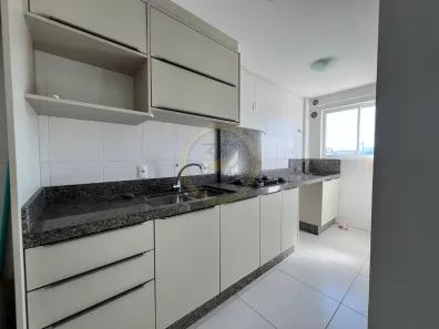 Apartamento com 2 Quartos para alugar, 68m² no Centro, Camboriú