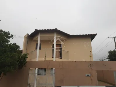 Sobrado com 4 Quartos à venda, 270m² no Vila Palmira, Campo Grande