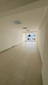 Sala Comercial para alugar, 60m² no Água Verde, Blumenau