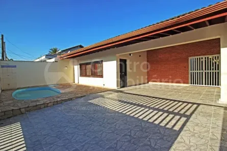 Casa com 3 Quartos à venda, 147m² no Cidade Nova Peruíbe, Peruíbe