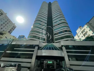 Apartamento com 3 Quartos à venda, 135m² no Meia Praia, Itapema