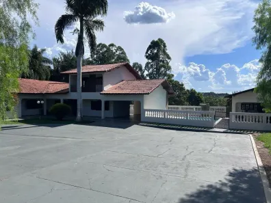 Fazenda/Sítio com 4 Quartos à venda, 501m² no , Iperó