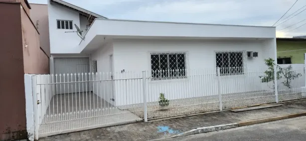 Casa com 2 Quartos à venda, 180m² no Barra do Rio, Itajaí