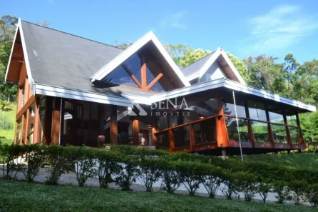 Casa com 5 Quartos à venda, 450m² no Alto do Capivari, Campos do Jordão
