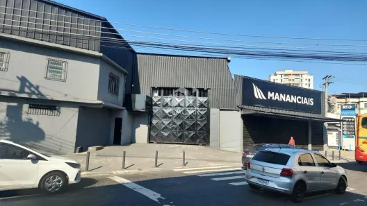Galpão/Depósito/Armazém para alugar, 1500m² no Vila Itamarati, Duque de Caxias