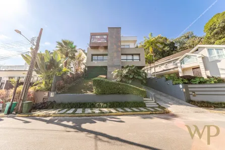 Casa de Condomínio com 4 Quartos à venda, 654m² no Saguaçu, Joinville