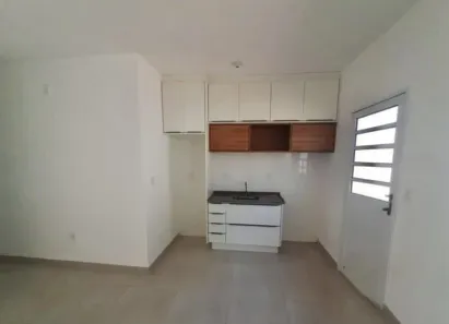 Casa de Condomínio com 3 Quartos à venda, 60m² no Parque Residencial Damha II, Presidente Prudente