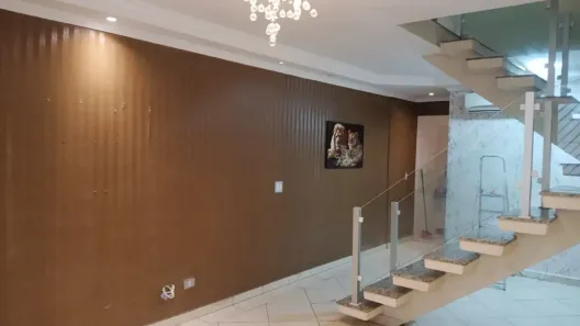 Casa de Condomínio com 4 Quartos para alugar, 195m² no Vila Matilde, São Paulo