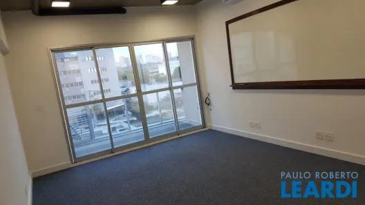 Ponto Comercial à venda, 29m² no Várzea da Barra Funda, São Paulo