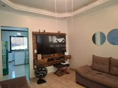 Casa com 3 Quartos à venda, 200m² no Tirol (Barreiro), Belo Horizonte