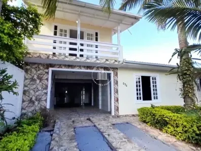 Casa com 3 Quartos à venda, 172m² no São Sebastião, Palhoça