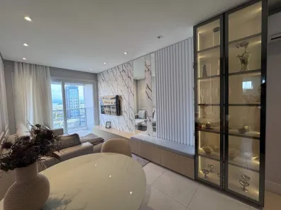 Apartamento com 2 Quartos à venda, 74m² no Centro, Florianópolis