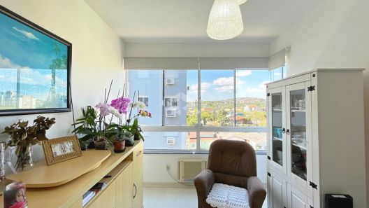 Apartamento com 2 Quartos à venda, 57m² no Cavalhada, Porto Alegre