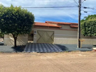 Casa com 3 Quartos à venda, 117m² no JARDIM GOIÁS, Porangatu