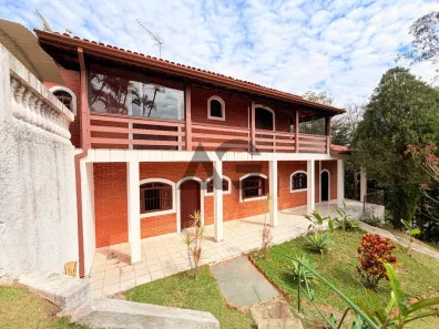 Fazenda/Sítio com 2 Quartos à venda, 181m² no Jardim Estância Suíça, Serra Negra