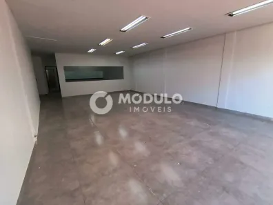Ponto Comercial para alugar, 170m² no Centro, Uberlândia