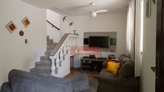 Sobrado com 5 Quartos à venda, 200m² no Jardim Rosa de Franca, Guarulhos