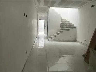 Sobrado com 3 Quartos à venda, 250m² no Jardim Sabará, São Paulo