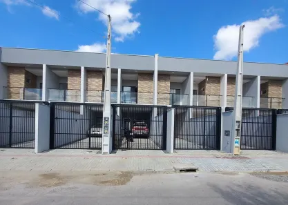 Sobrado com 2 Quartos à venda, 93m² no Vila Nova, Joinville