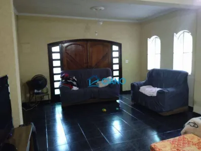 Sobrado com 3 Quartos à venda, 208m² no Jardim Jaú (Zona Leste), São Paulo