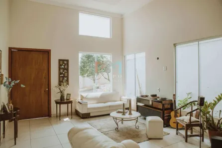 Casa de Condomínio com 3 Quartos para venda ou aluguel, 160m² no Chácara Santa Margarida, Campinas