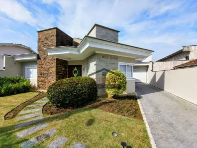 Casa com 3 Quartos à venda, 250m² no Boa Vista, Joinville