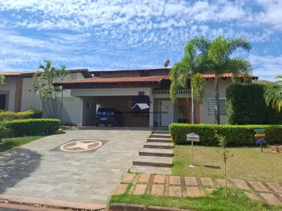 Casa de Condomínio com 3 Quartos à venda, 230m² no Parque Residencial Damha, São José do Rio Preto