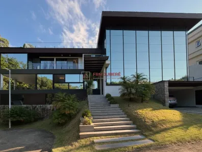 Casa de Condomínio com 4 Quartos à venda, 488m² no Cacupé, Florianópolis