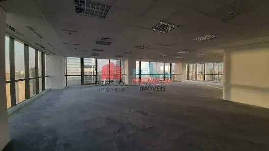 Sala Comercial para alugar, 678m² no Vila Nova Conceição, São Paulo