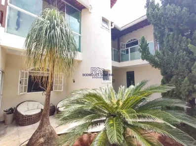 Casa com 3 Quartos à venda, 177m² no Novo Glória, Belo Horizonte