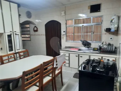 Sobrado com 5 Quartos à venda, 350m² no Vila Tolstoi, São Paulo