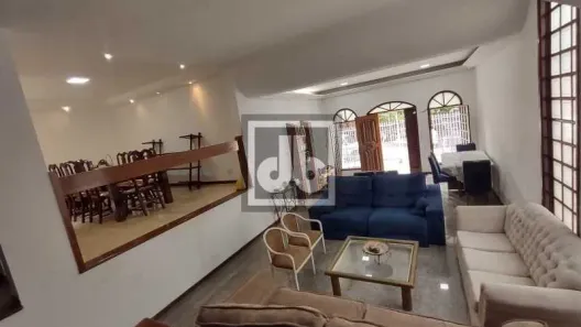 Casa com 5 Quartos à venda, 391m² no Grajaú, Rio de Janeiro