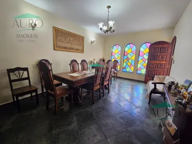 Casa com 3 Quartos à venda, 165m² no Vila Oliveira, Mogi das Cruzes