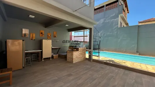 Sobrado com 3 Quartos à venda, 243m² no Vila Rubens, Indaiatuba