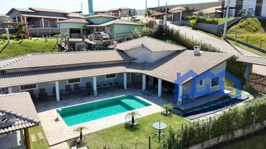 Fazenda/Sítio com 3 Quartos à venda, 1350m² no , Mairinque