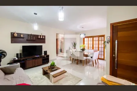 Casa com 3 Quartos à venda, 250m² no Vila Rica, São Paulo