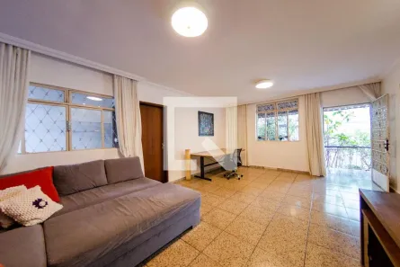 Casa com 5 Quartos à venda, 180m² no Nova Suíssa, Belo Horizonte