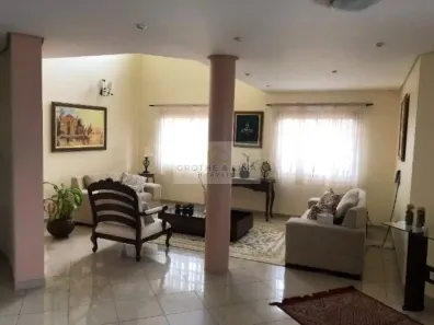Sobrado com 3 Quartos à venda, 300m² no Jardim das Nações, Taubaté