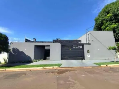 Casa com 3 Quartos à venda, 129m² no Cabreúva, Campo Grande