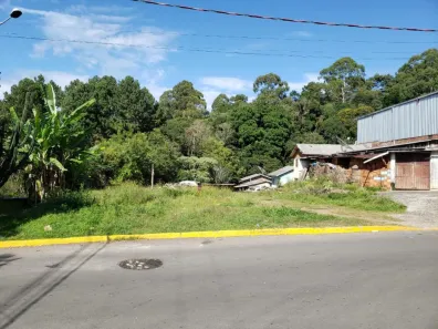 Lote/Terreno à venda, 627m² no Vila Jardim, Gramado
