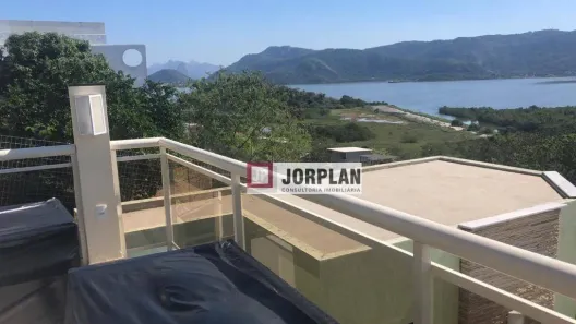 Casa com 3 Quartos à venda, 300m² no Camboinhas, Niterói