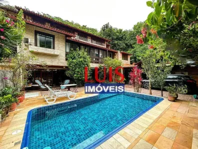 Casa com 6 Quartos à venda, 391m² no Itacoatiara, Niterói