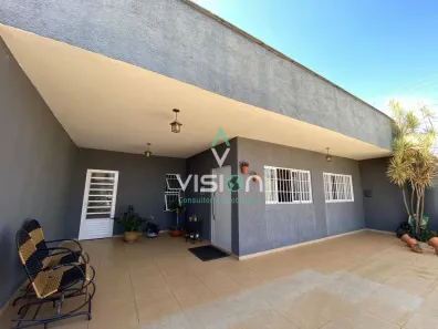 Casa com 3 Quartos à venda, 390m² no Taguatinga Norte, Brasília