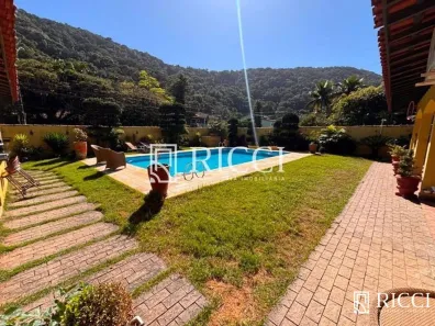 Casa com 5 Quartos à venda, 390m² no Guaiúba, Guarujá