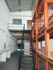 Galpão/Depósito/Armazém à venda, 1200m² no Novo Cavaleiro, Macaé