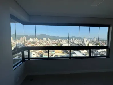 Apartamento com 2 Quartos para alugar, 72m² no Dom Bosco, Itajaí