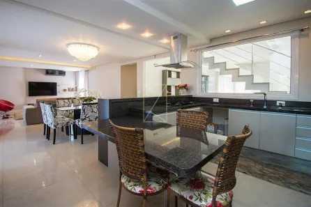 Casa com 3 Quartos à venda, 266m² no Nossa Senhora de Fátima, Caxias do Sul
