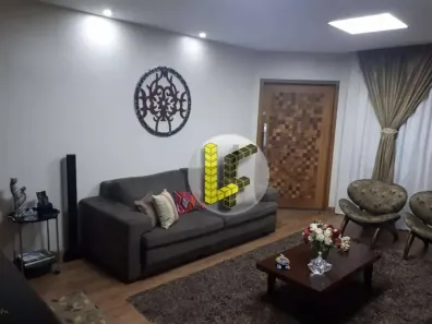 Sobrado com 3 Quartos à venda, 200m² no Cerâmica, São Caetano do Sul